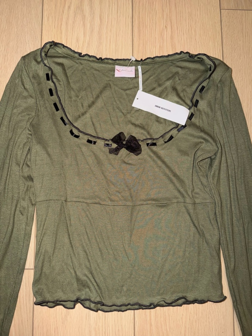 Urban Outfitters Olive Green Long-Sleeve Scoop Neck Top with Bow